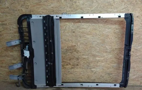 Toyota Verso Sunroof frame 