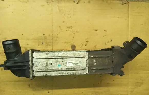 Citroen C5 Intercooler radiator 9650613280