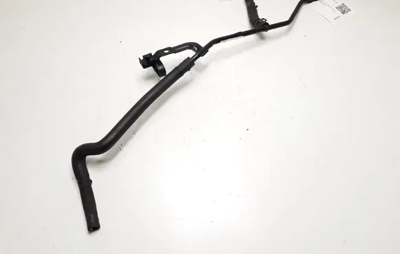 Volkswagen PASSAT B8 Engine coolant pipe/hose 5Q0121064BB