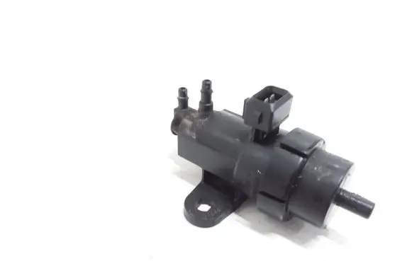 Ford Focus Turbo solenoid valve 98AB9E882AA