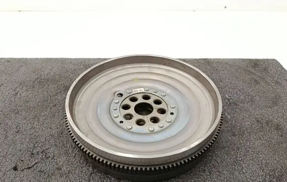 Mercedes-Benz A W176 Dual mass flywheel A2700300305