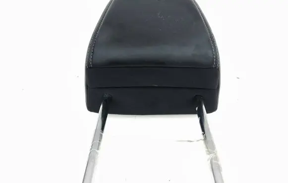 Toyota RAV 4 (XA50) Front seat headrest 