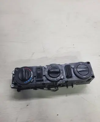 Mercedes-Benz Vito Viano W638 Climate control unit 5HB00805806 ZGS001Q18 A0004463628