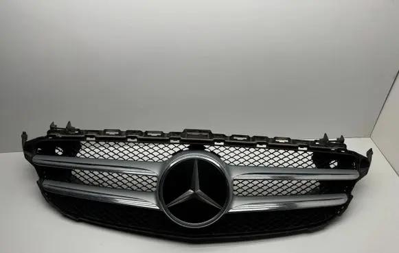 Mercedes-Benz C W205 Front bumper upper radiator grill A2058800183 A2058803783 A20500000000