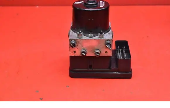 Ford Focus C-MAX ABS Pump 10096001273