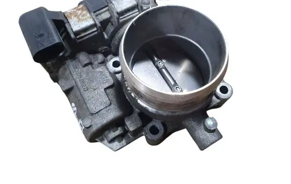 Audi A3 S3 8P Throttle valve 03C133062D