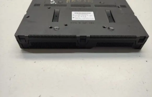 Mercedes-Benz S W221 SAM control unit A2215408562