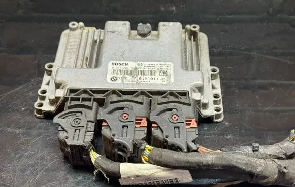 Mini One - Cooper F56 F55 Engine control unit/module 0261201969 7610011