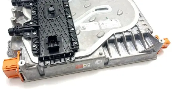Volkswagen ID.3 Battery charger (optional) 1EA915684EA