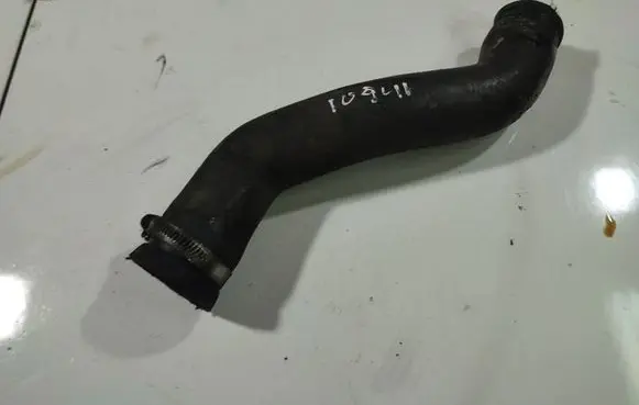 Nissan Almera Tino Air intake hose/pipe 