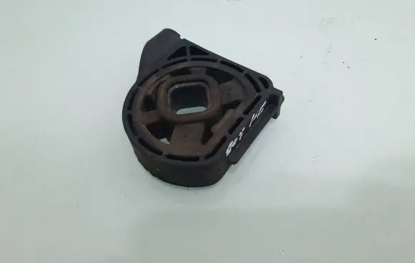 KIA Ceed Radiator mount bracket 