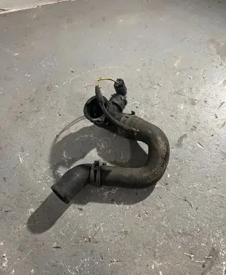 Mercedes-Benz E W213 Engine coolant pipe/hose A2535017200