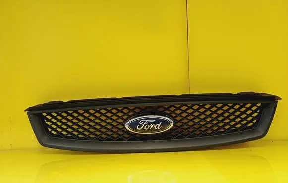 Ford Focus Front grill 4M518C436AC