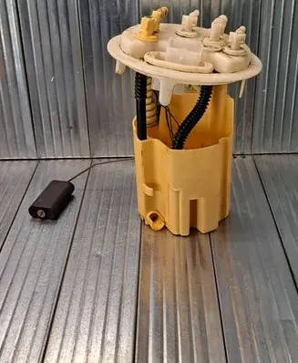 Peugeot 407 Fuel level sensor 