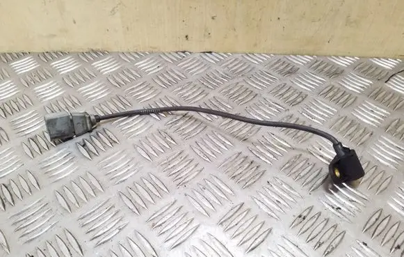 Volkswagen Crafter Camshaft position sensor 076906433