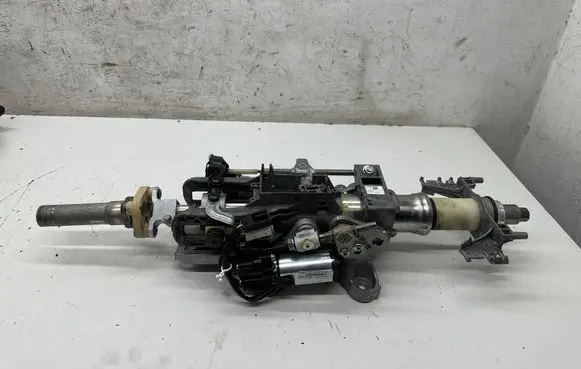 BMW 7 F01 F02 F03 F04 Steering wheel axle P10768701 1056004