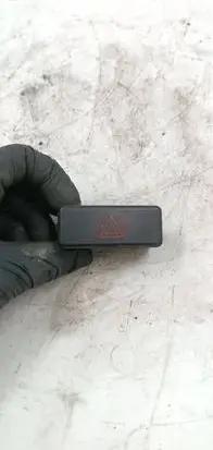 BMW 5 E39 Hazard light switch 8350947