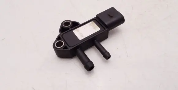 Subaru Legacy Exhaust gas pressure sensor 22627AA500