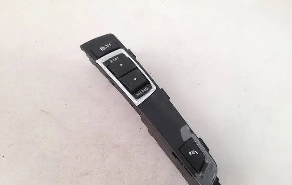 BMW 5 F10 F11 ESP (stability program) switch 6131917903 10755210