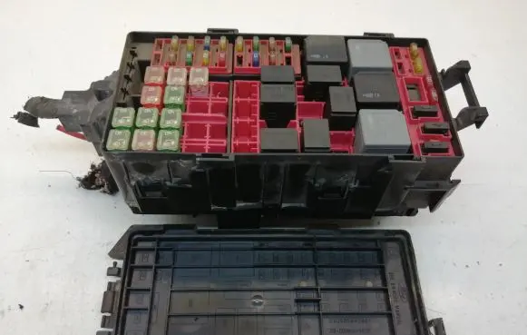 Ford Transit Fuse module YC1T14A090BA