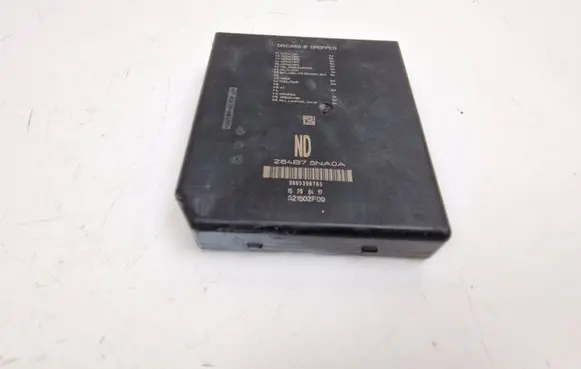 Nissan Qashqai Fuse module 284B75NA0A 3605396785 521502F09