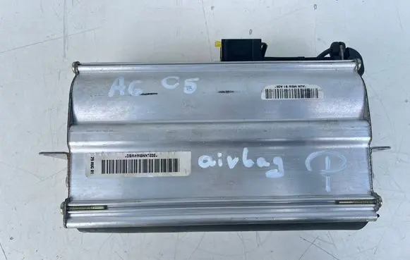 Audi A6 S6 C5 4B Airbag set 