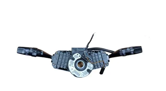 Wiper turn signal indicator stalk/switch