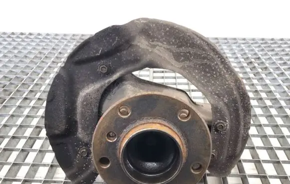 BMW 3 F30 F35 F31 Front wheel hub spindle knuckle 