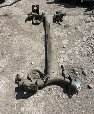 Renault Megane IV Rear axle beam