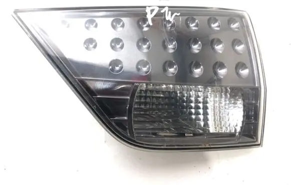 Mitsubishi Outlander Rear/tail lights