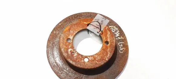 Volvo S40, V40 Rear brake disc neventiliuojamas