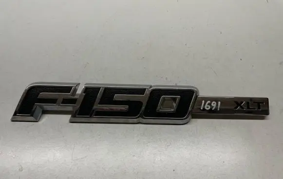 Ford F150 Manufacturer badge logo/emblem 9L3416B114C
