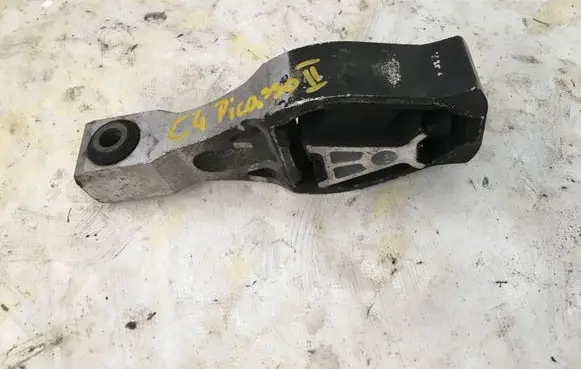 Citroen C4 II Picasso Engine mount bracket 9805734780