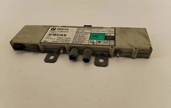 Antenna control unit