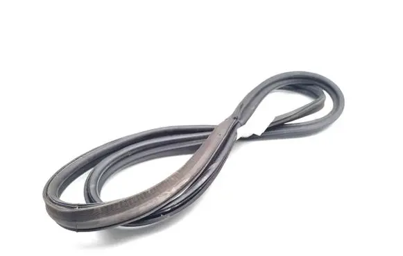 Ford Fiesta Seal rubber (tailgate) 