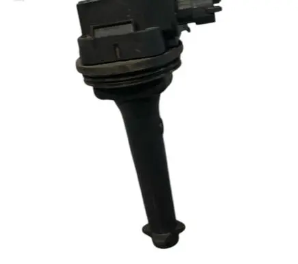 High voltage ignition coil