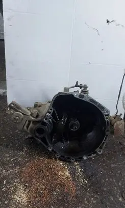 Toyota Yaris Manual 5 speed gearbox