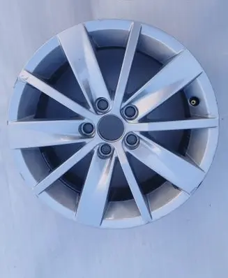 Volkswagen Polo V 6R R15 alloy rim 6C0601025