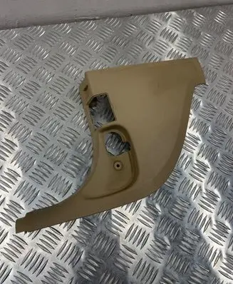 BMW 3 E90 E91 Foot area side trim 7066989 11242010 107055