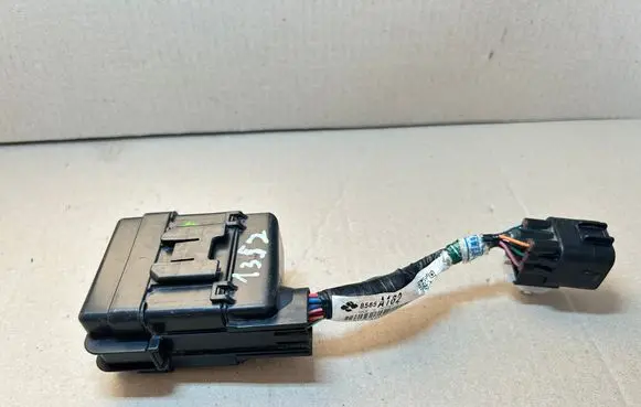 Mitsubishi Outlander Fuse module 8565A162