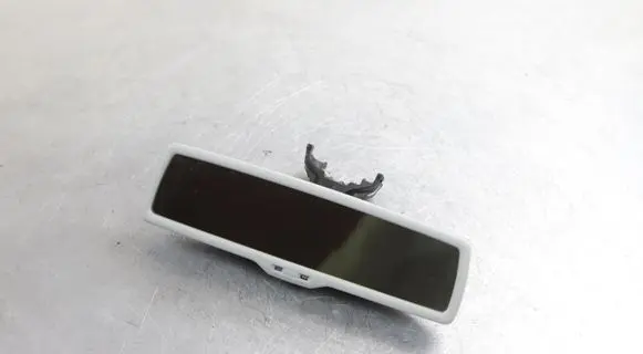 Volkswagen Touran II Rear view mirror (interior) 026141