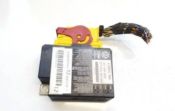 Volkswagen PASSAT B6 Airbag control unit/module 3c0909605m 391125
