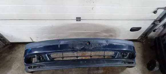 Renault Laguna I Front bumper