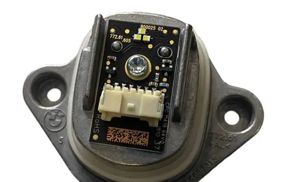BMW 7 G11 G12 LED ballast control module 7408731