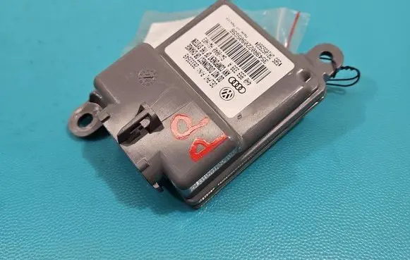 Audi A8 S8 D4 4H Central body control module 4H0959339A IMPRK1422625