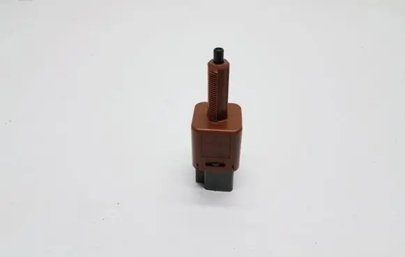 Infiniti Q70 Y51 Brake pedal sensor switch 25320JN00A CM84X7