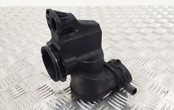 Volkswagen Golf VI Breather valve 036103464