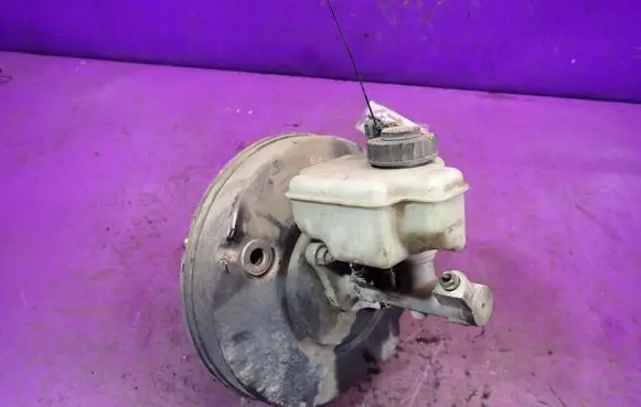 Volkswagen Golf IV Master brake cylinder