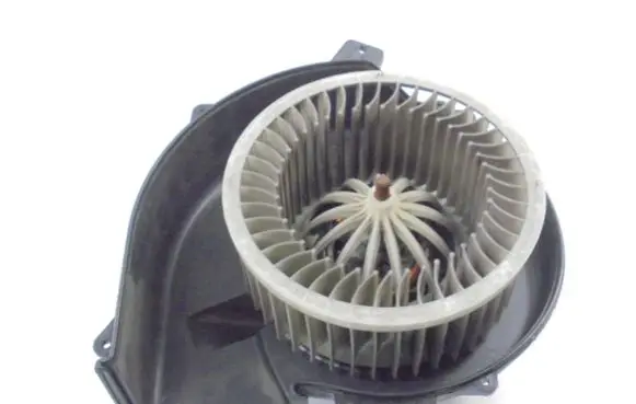 Volkswagen Fox Heater fan/blower 6Q1819015G