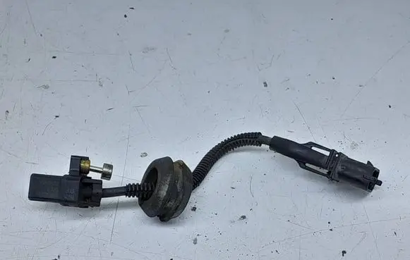 SsangYong Korando Crankshaft speed sensor 11530328
